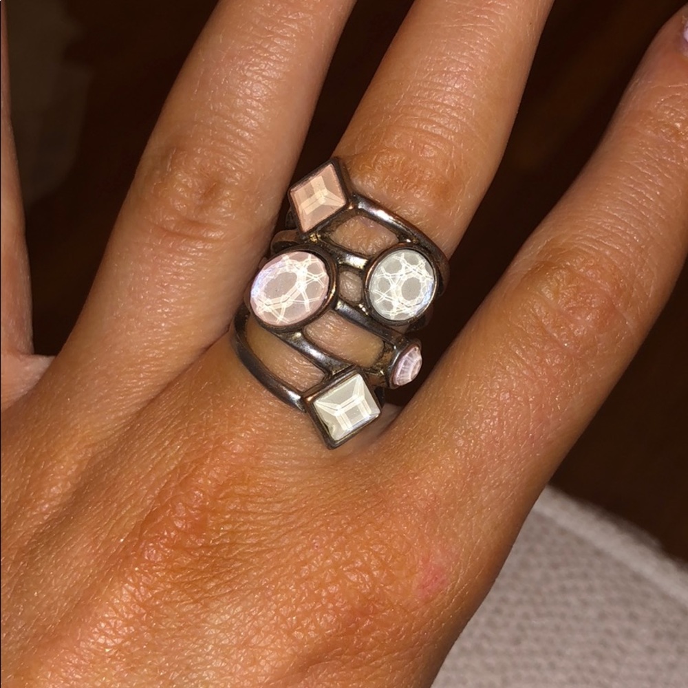 Cool statement ring - Picture 4 of 8